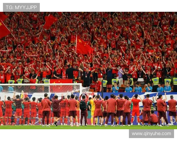 国足世预赛客场逆转取胜展现顽强斗志全队团结拼搏再燃出线希望 国足世预赛客场逆转取胜展现顽强斗志全队团结拼搏再燃出线希望