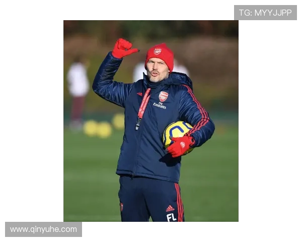 布莱顿俱乐部发布最新动态聚焦引援布局与赛季目标前景规划蓝图展